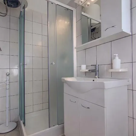 Apartment Apartment Mladenka