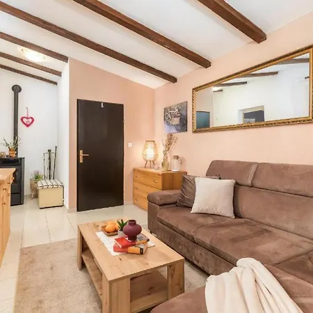 Apartman Apartment Mladenka Póla