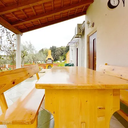 And Mladenka Apartamento *