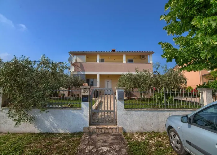 Mladenka Appartement *